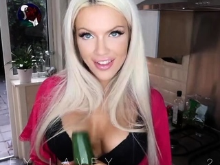 Harley LaVey – Cum Salad